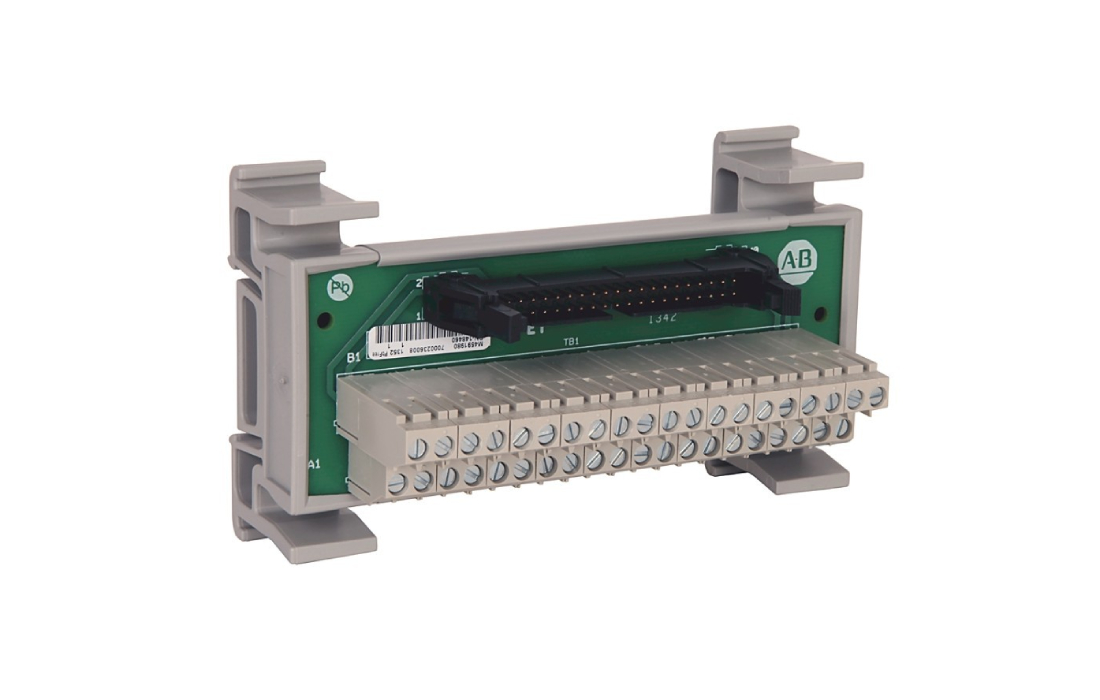 AB Rockwell 1492-IFM40F-F24D-2 Wiring System Module /Fusible Interface ...
