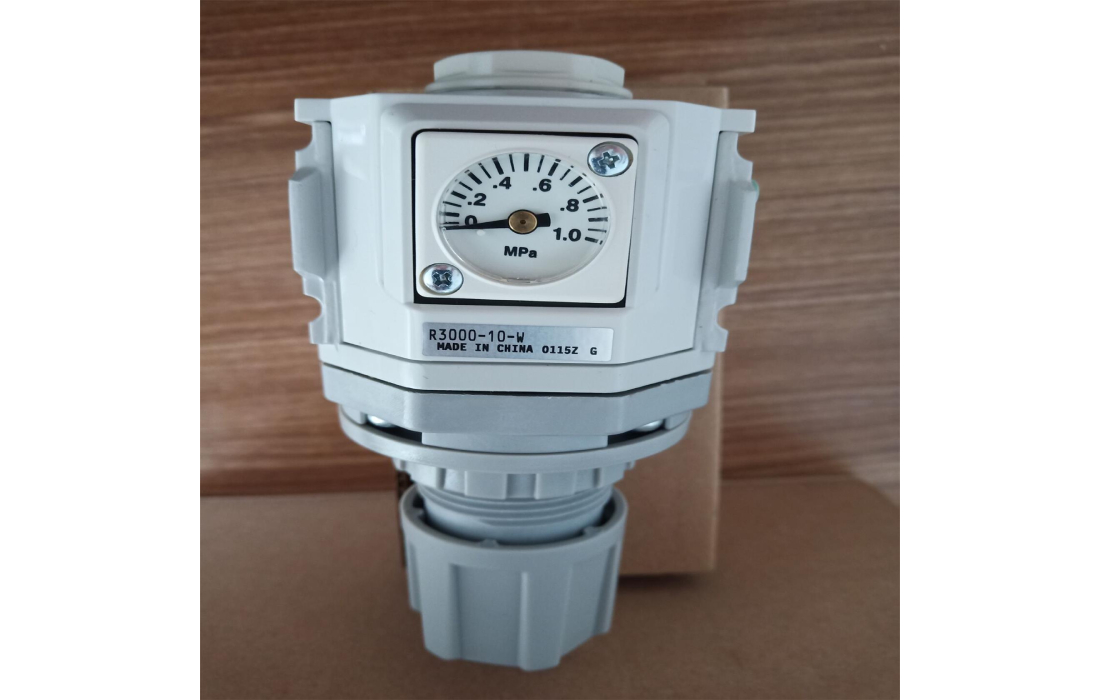 CKD R3000-10-W Pressure Reducing Valve
