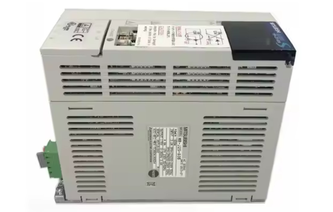 Mitsubishi Electric Mr J4 70b Servo Motor